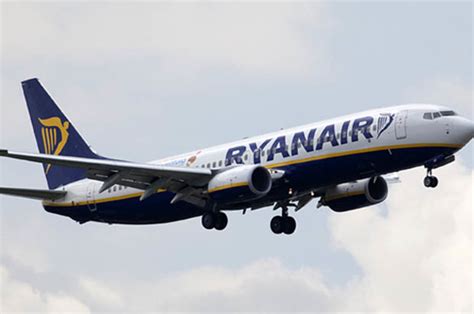 when are ryanair flights cheapest.